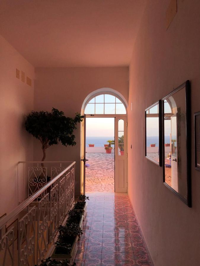 Hotel Villa Maria Sant'Angelo  Buitenkant foto
