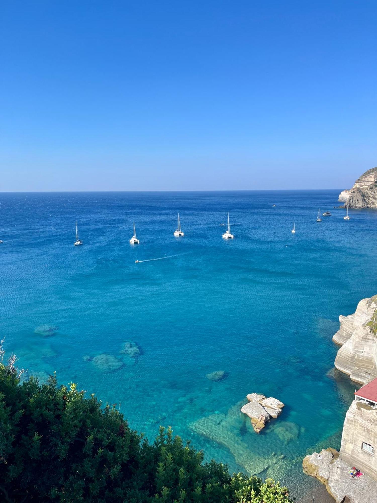 Hotel Villa Maria Sant'Angelo  Buitenkant foto