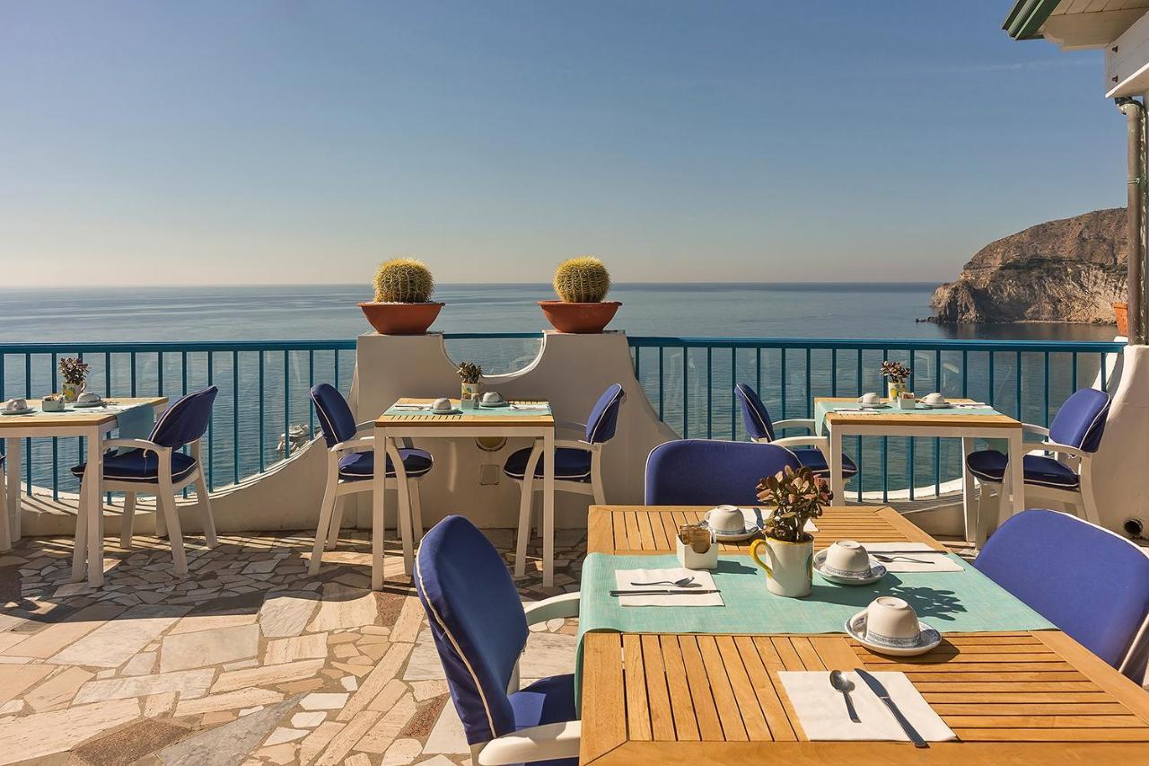 Hotel Villa Maria Sant'Angelo  Buitenkant foto